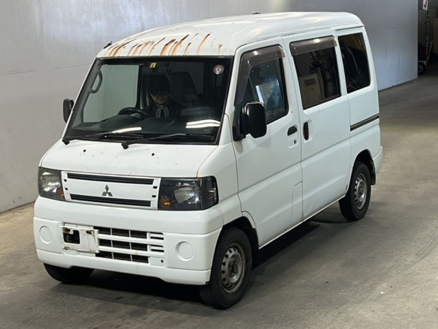 MITSUBISHI MINICAB VAN