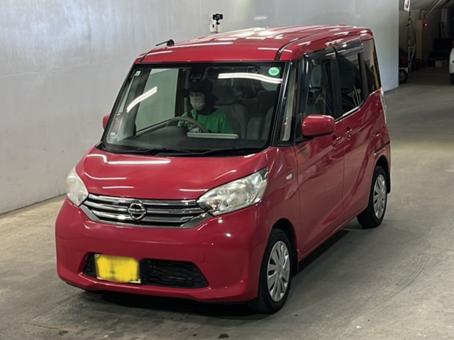 NISSAN DAYZ ROOX