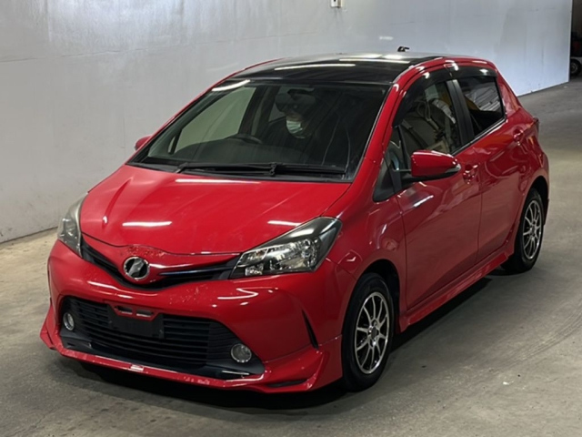 TOYOTA VITZ
