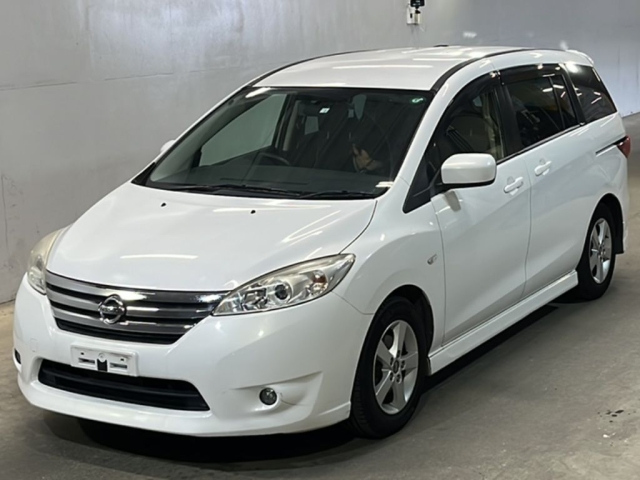 NISSAN LAFESTA