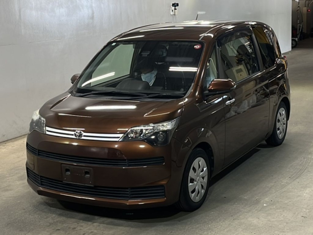 TOYOTA SPADE