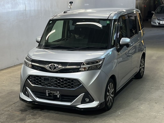 TOYOTA TANK