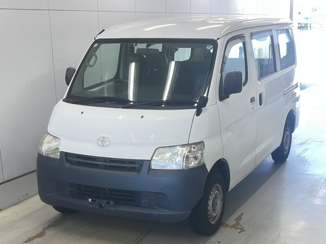 TOYOTA TOWN ACE VAN