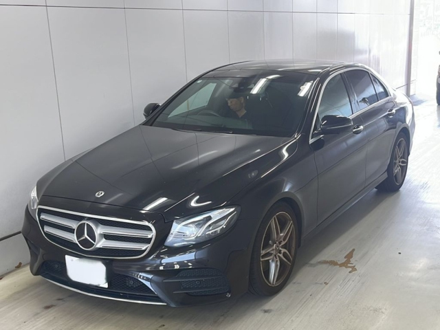MERCEDES BENZ E CLASS
