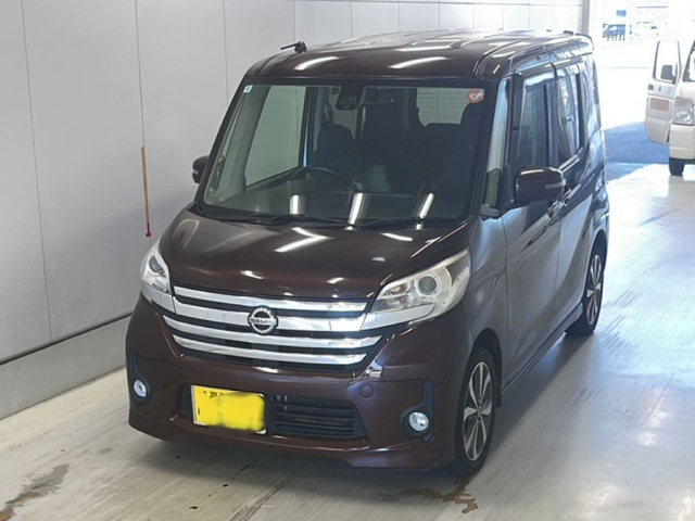 NISSAN DAYZ ROOX