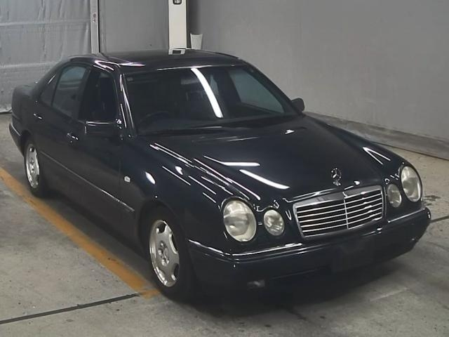 MERCEDES BENZ E CLASS