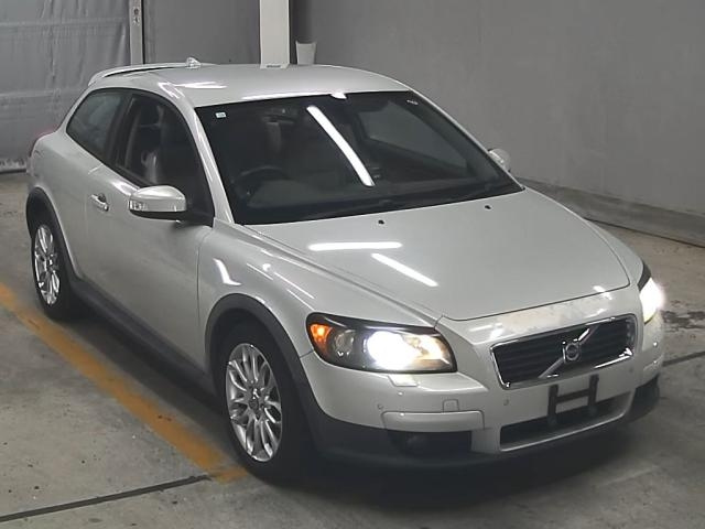 VOLVO C30