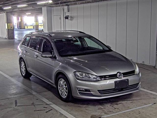 VOLKSWAGEN GOLF VARIANT