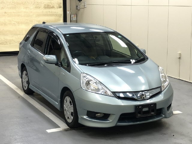 HONDA FIT SHUTTLE