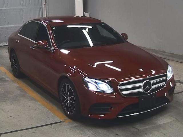 MERCEDES BENZ E CLASS