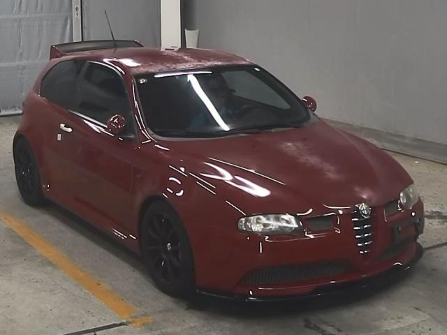 ALFAROMEO 147