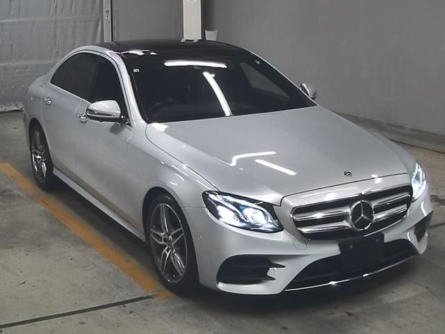 MERCEDES BENZ E CLASS