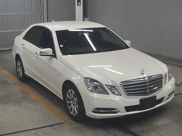 MERCEDES BENZ E CLASS