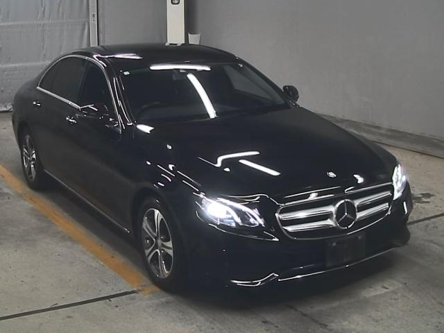 MERCEDES BENZ E CLASS