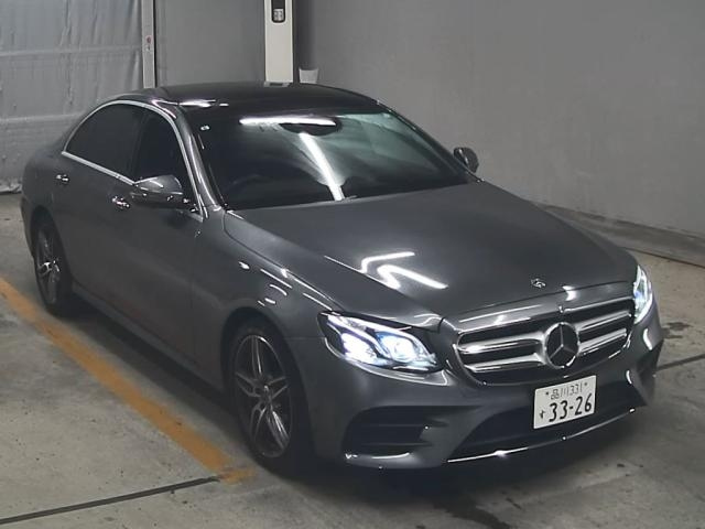MERCEDES BENZ E CLASS