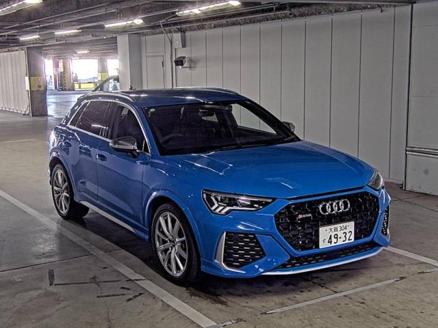 AUDI RS Q3