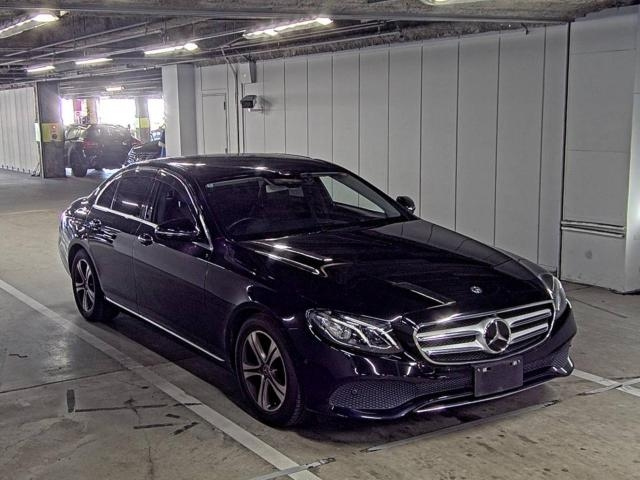 MERCEDES BENZ E CLASS