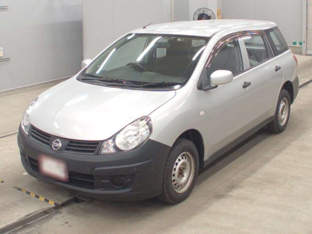 NISSAN AD