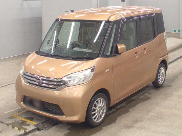 NISSAN DAYZ ROOX