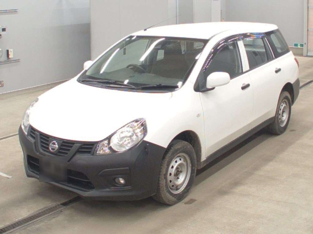 NISSAN AD