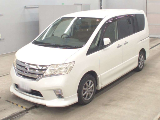 NISSAN SERENA
