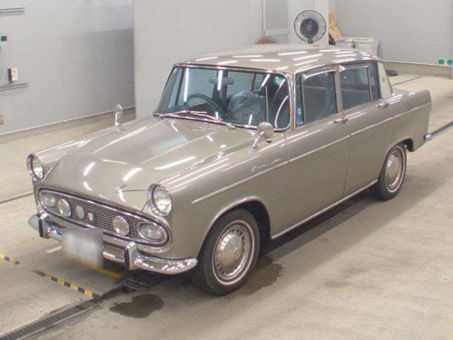 TOYOTA CORONA