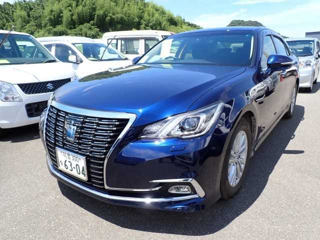 TOYOTA CROWN