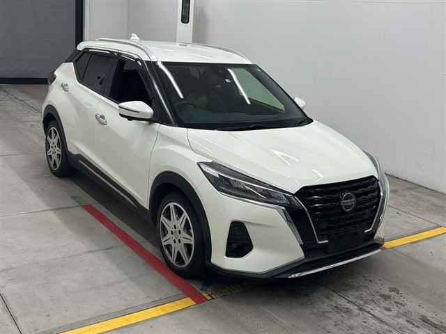 NISSAN KIX