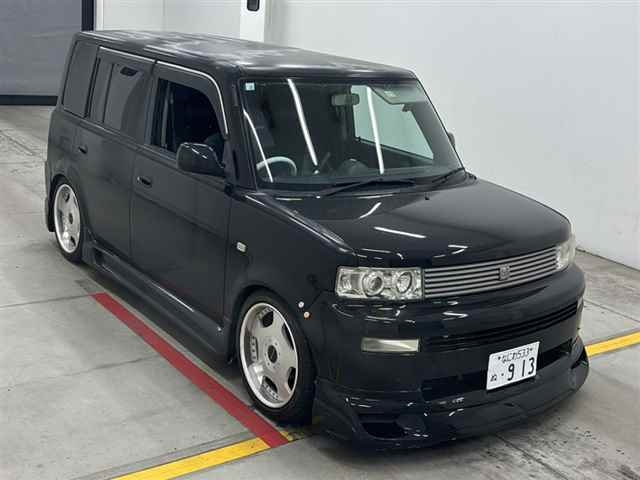 TOYOTA BB