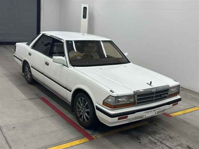 NISSAN GLORIA
