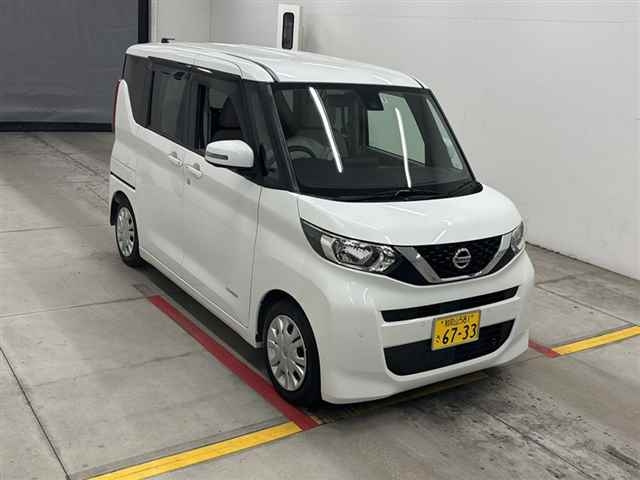 NISSAN ROOX