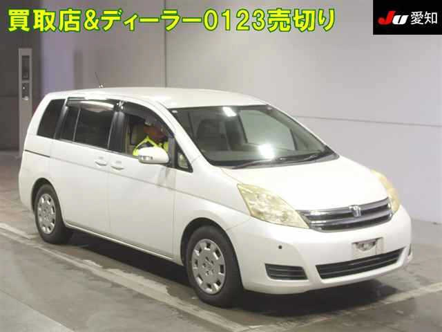 TOYOTA ISIS