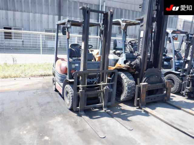 TOYOTA FORKLIFT