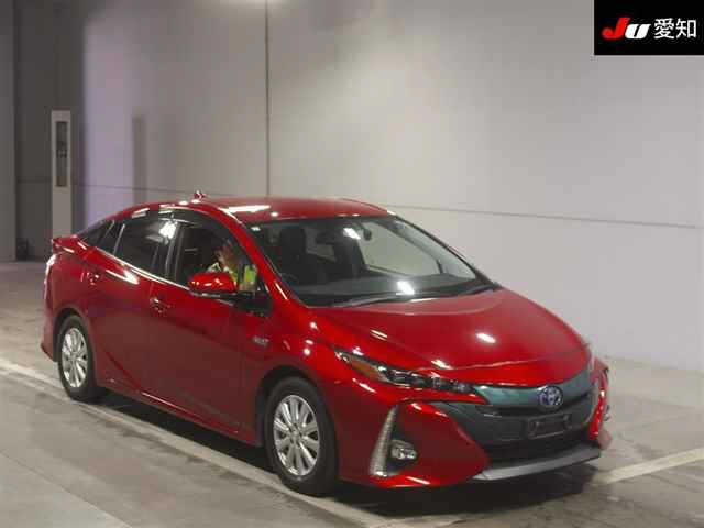 TOYOTA PRIUS PHV