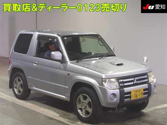MITSUBISHI PAJERO MINI