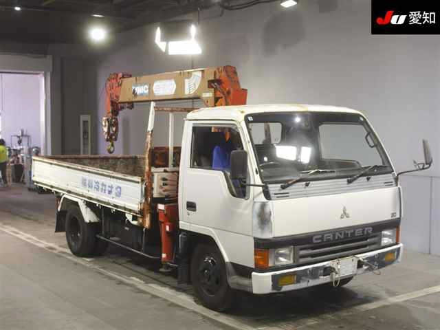 MITSUBISHI CANTER