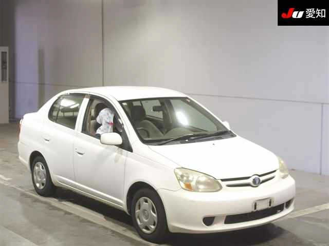 TOYOTA PLATZ