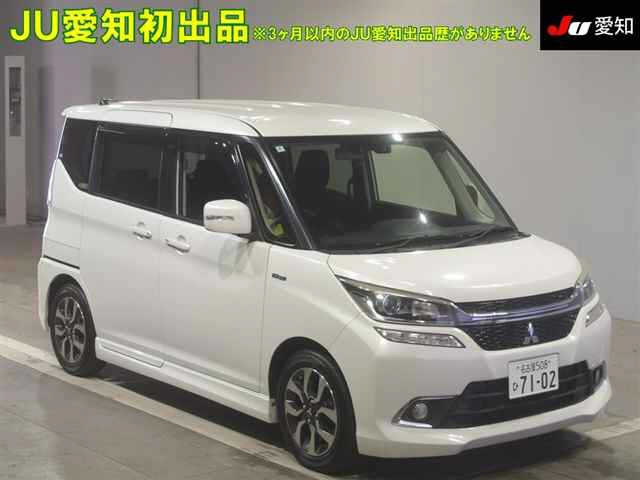 MITSUBISHI DELICA D2