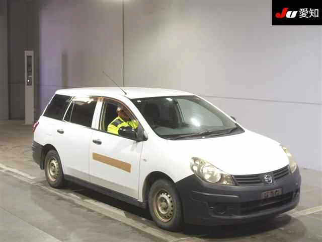 NISSAN AD