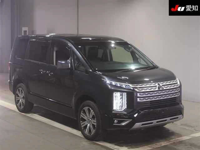 MITSUBISHI DELICA D5