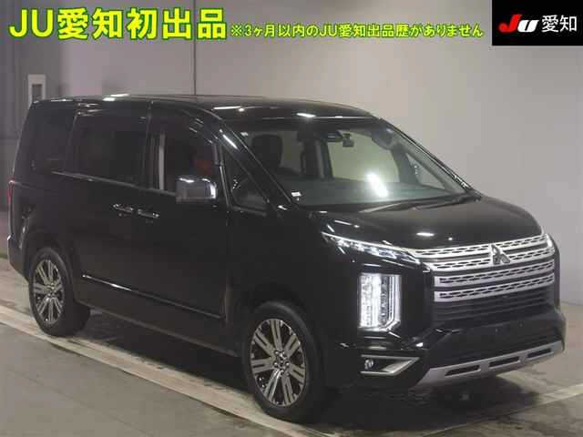 MITSUBISHI DELICA D5