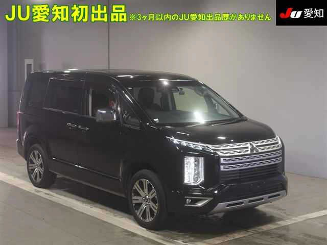 MITSUBISHI DELICA D5