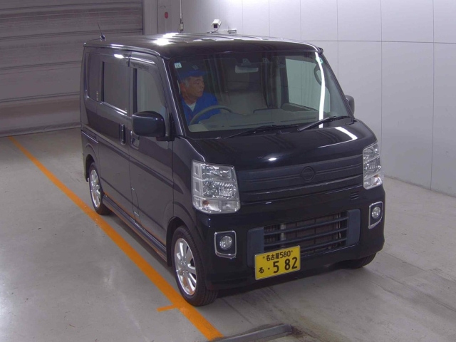 NISSAN CLIPPER RIO