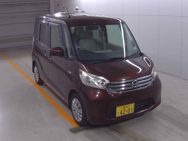 NISSAN DAYZ ROOX