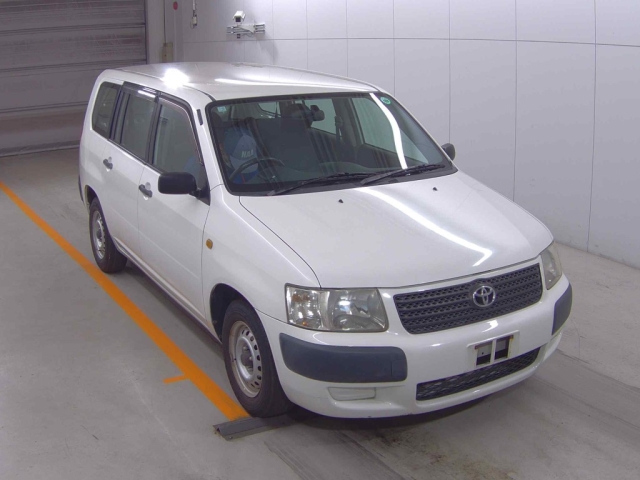 TOYOTA SUCCEED
