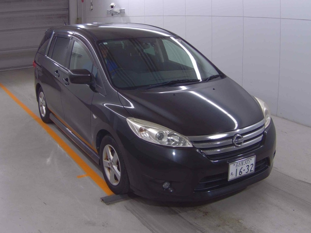 NISSAN LAFESTA