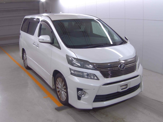 TOYOTA VELLFIRE