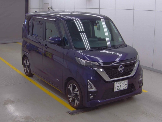 NISSAN ROOX