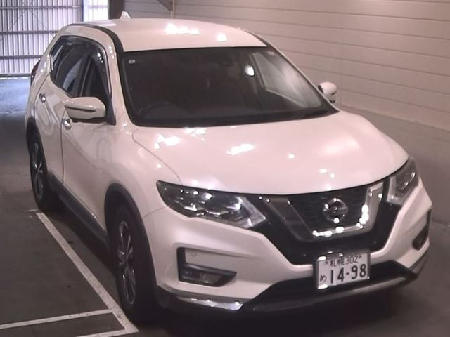 NISSAN X-TRAIL