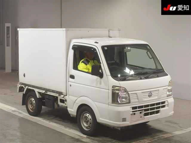 NISSAN CLIPPER TRUCK
